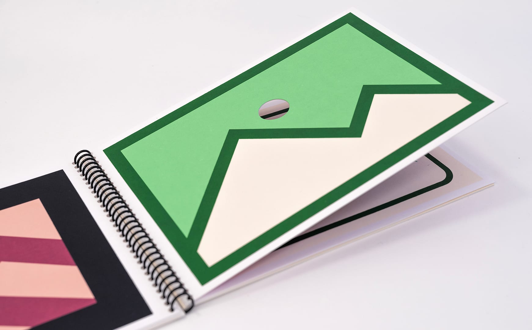 </br></br> SUNSETS </br></br>Thomas Raat</br> - Image 12