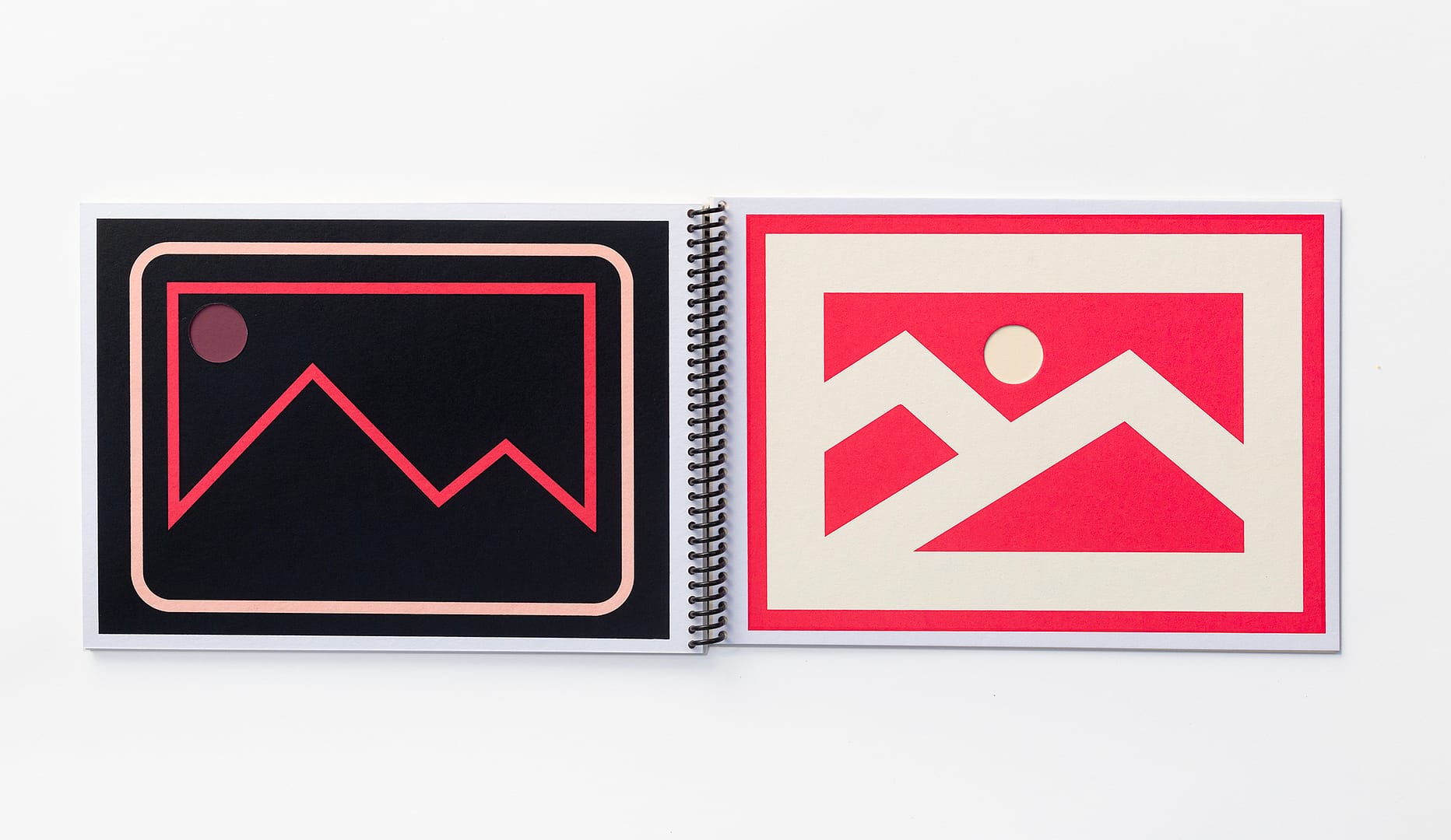 </br></br> SUNSETS </br></br>Thomas Raat</br> - Image 8